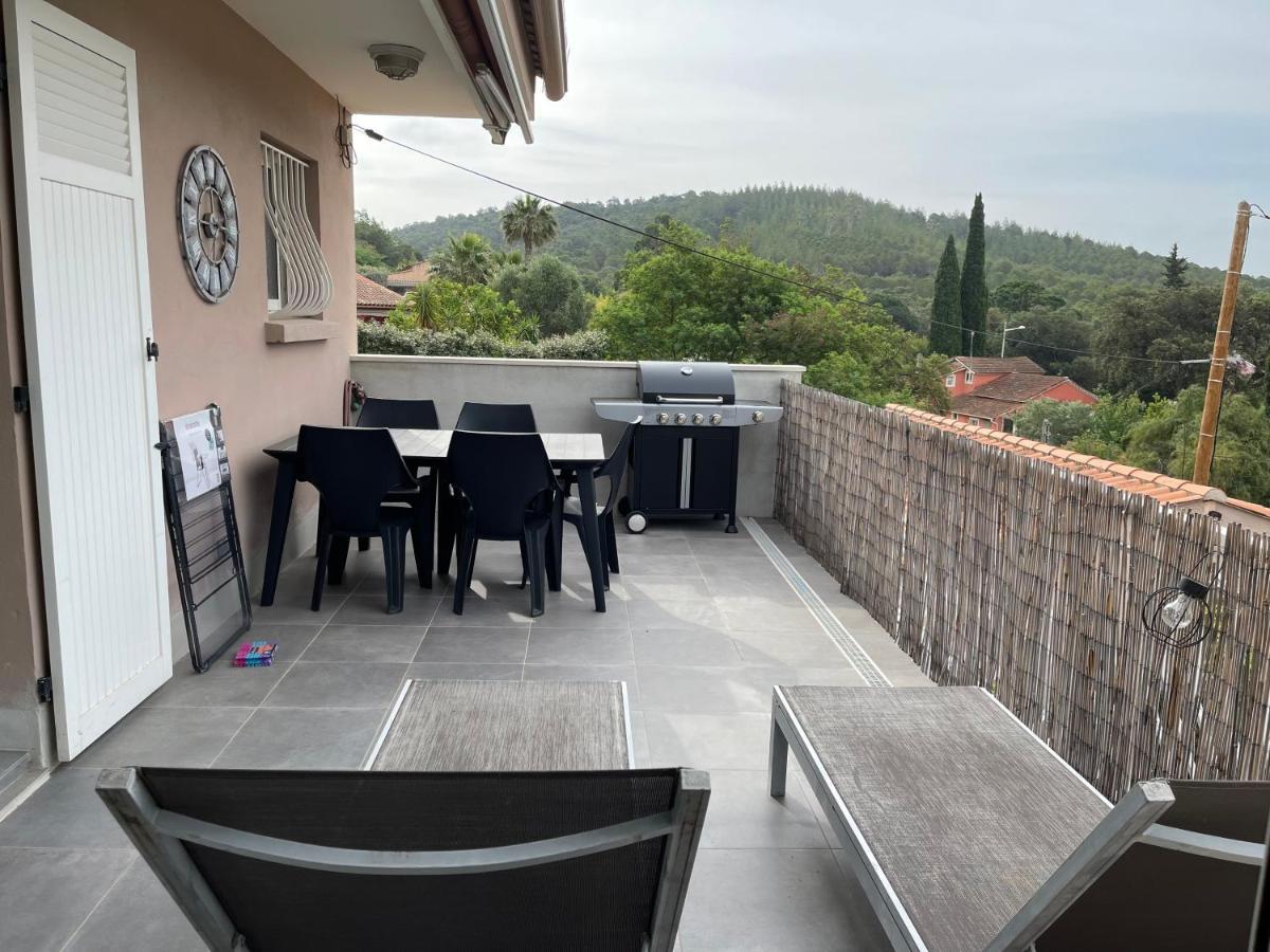 Oustaou Di Ercole Apartman Bormes-les-Mimosas Kültér fotó
